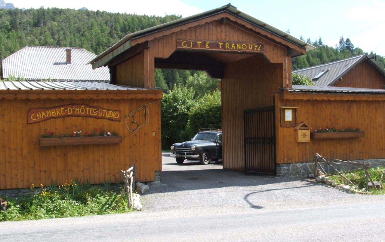 Maison D' Hotes Tranquyl Barcelonnette Eksteriør bilde